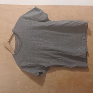 Small Grey boys tee very good condition 100% Cotton